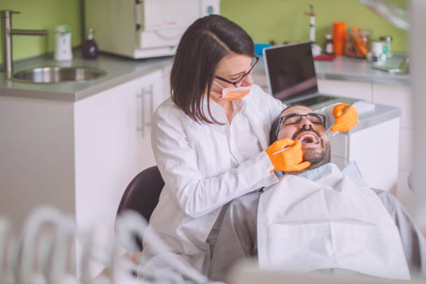 Best Emergency Tooth Extraction in Bellows Falls, VT